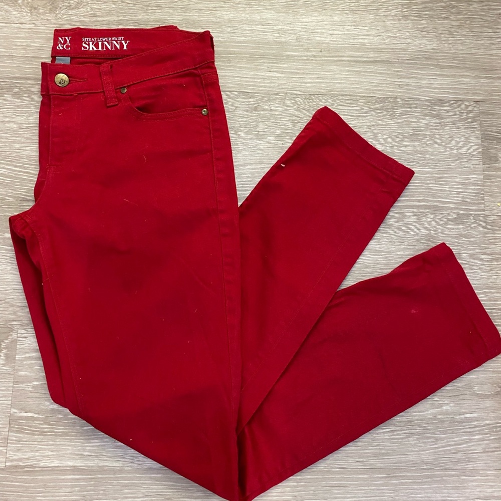 New York and Company red skinny jeans